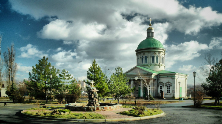 Церковь Сурб_хач в Ростове